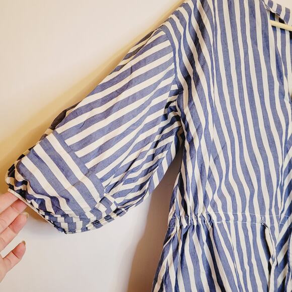 Gap blue and white chevron stripe vneck puff sleeve top Size S Fisherman Coastal - Picture 5 of 8